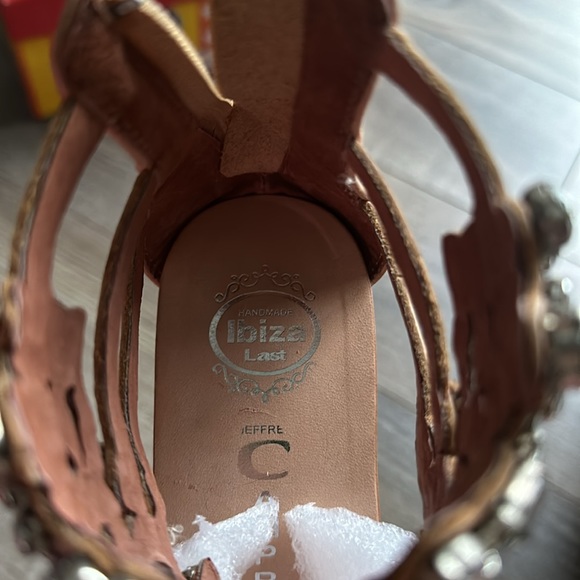 NWT! Jeffrey Campbell sandals, size 7 - Picture 6 of 7